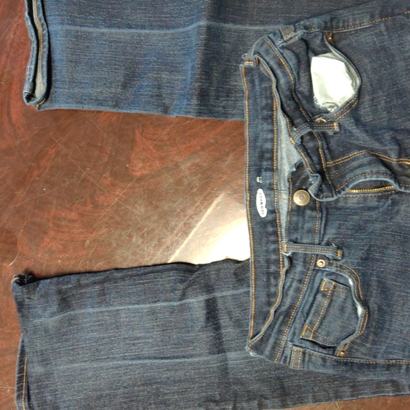 Old Navy Jeans - Picture 2 of 3